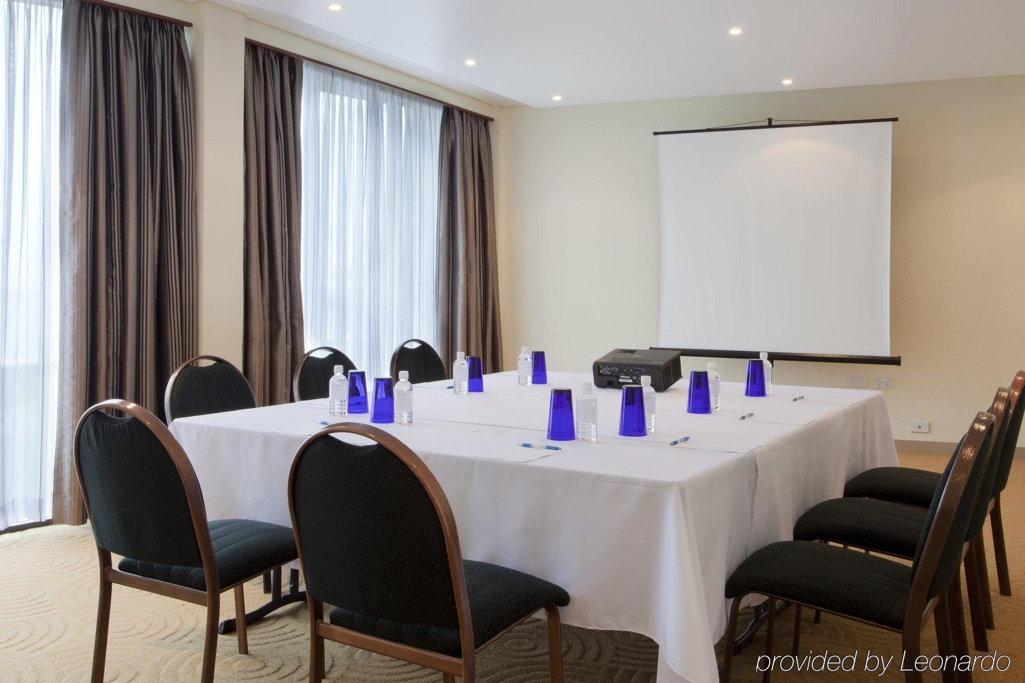 Crown Hotel Port Moresby Facilidades foto